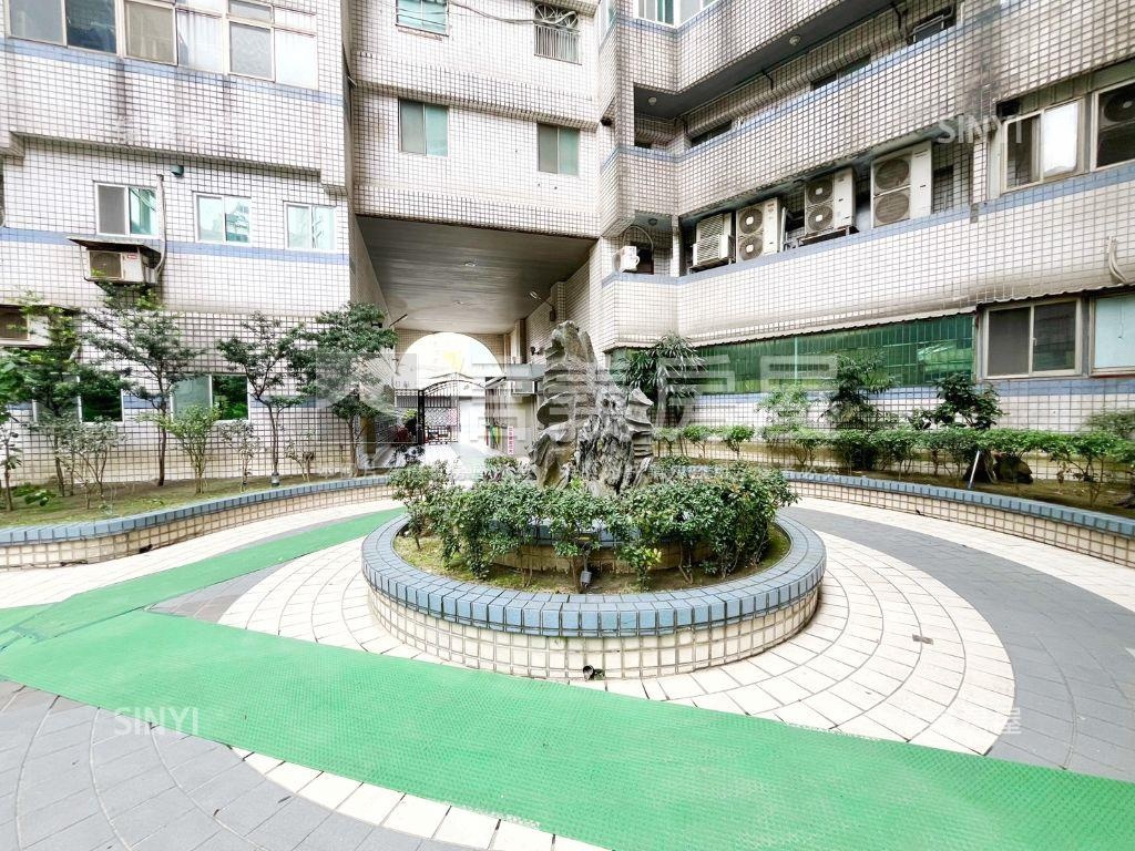 中山路方正大四房房屋室內格局與周邊環境