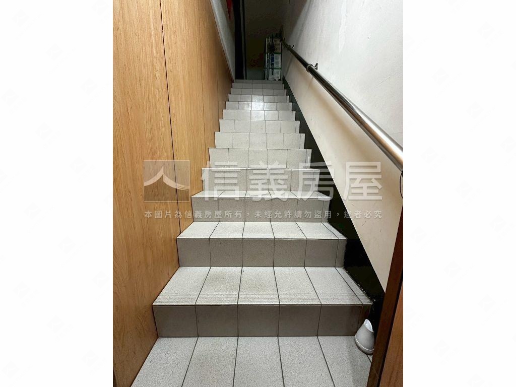 滿平透天。桃李滿門房屋室內格局與周邊環境