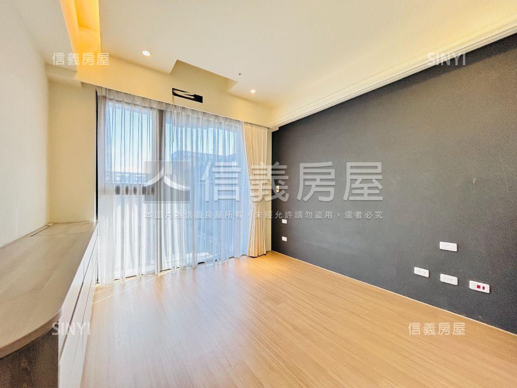 近武陵高中精美三房車位房屋室內格局與周邊環境