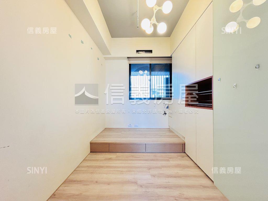 近武陵高中精美三房車位房屋室內格局與周邊環境