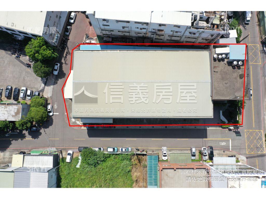 挑高１３米幼獅方正廠房房屋室內格局與周邊環境