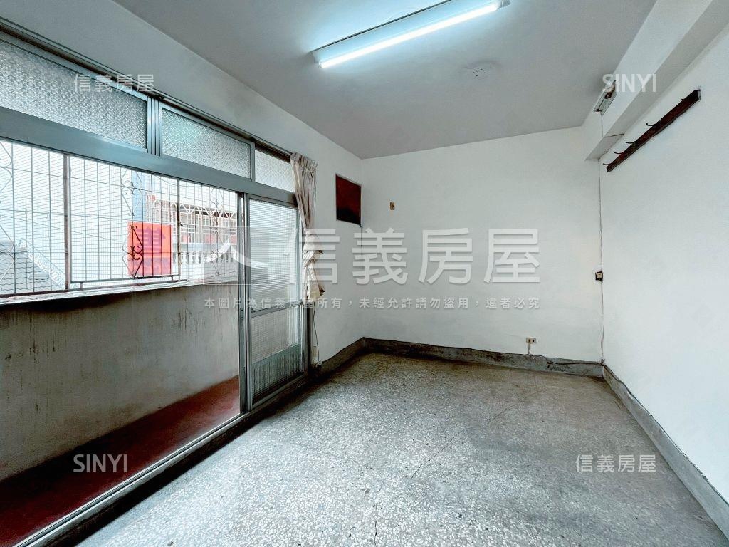 近太原車站二樓美寓房屋室內格局與周邊環境