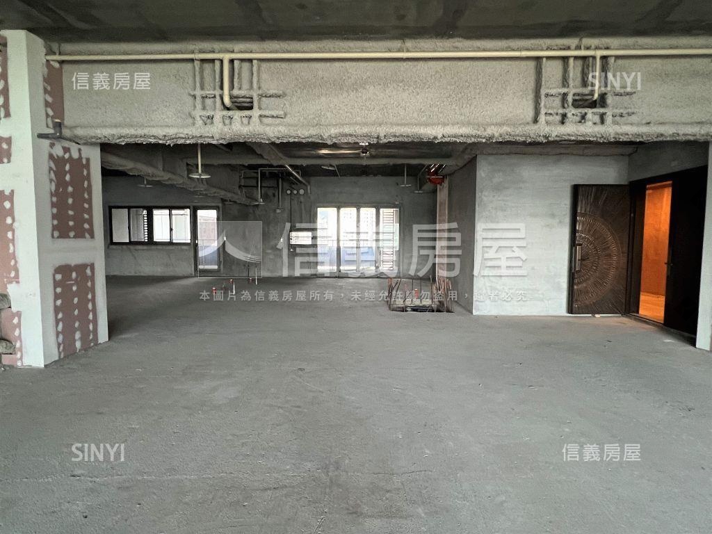 水立方．山河景１８樓房屋室內格局與周邊環境