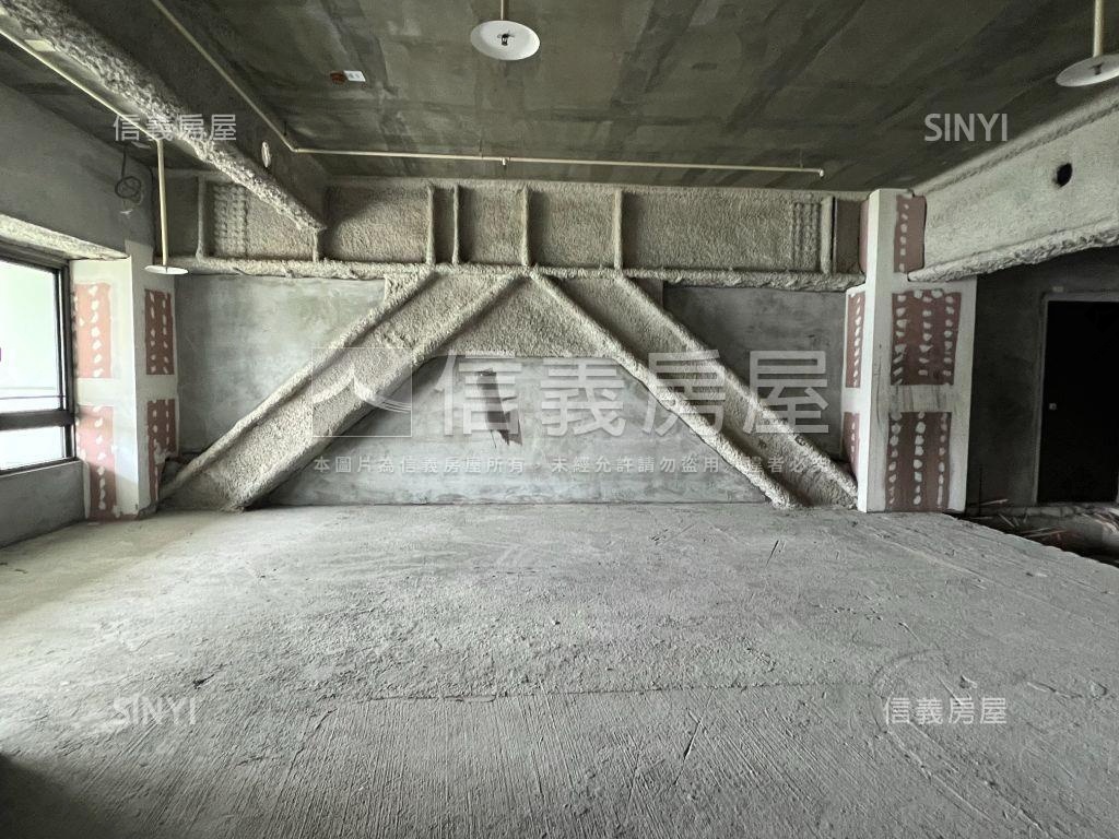 水立方．山河景１８樓房屋室內格局與周邊環境