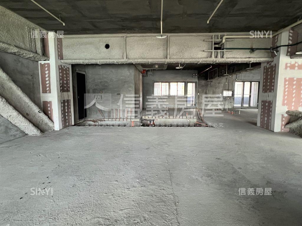 水立方．山河景１８樓房屋室內格局與周邊環境