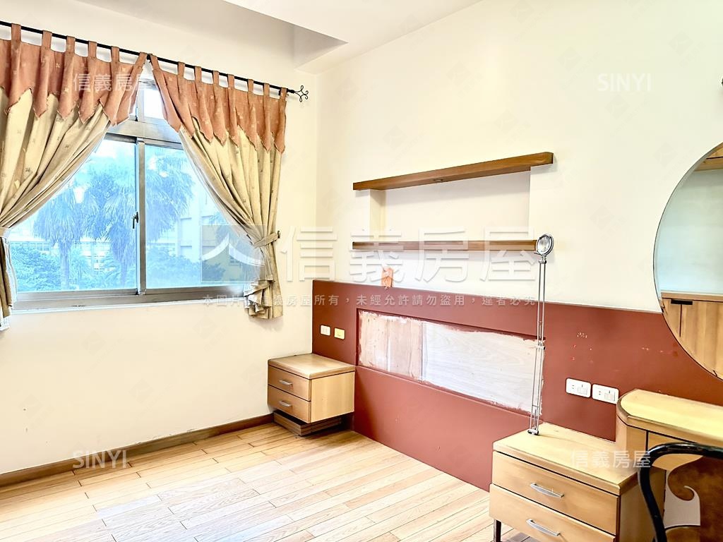 領袖名邸房屋室內格局與周邊環境