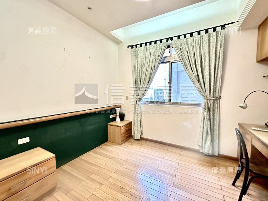 領袖名邸房屋室內格局與周邊環境