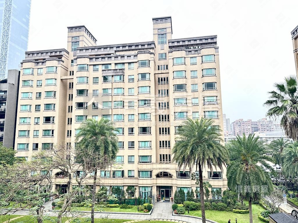 領袖名邸房屋室內格局與周邊環境