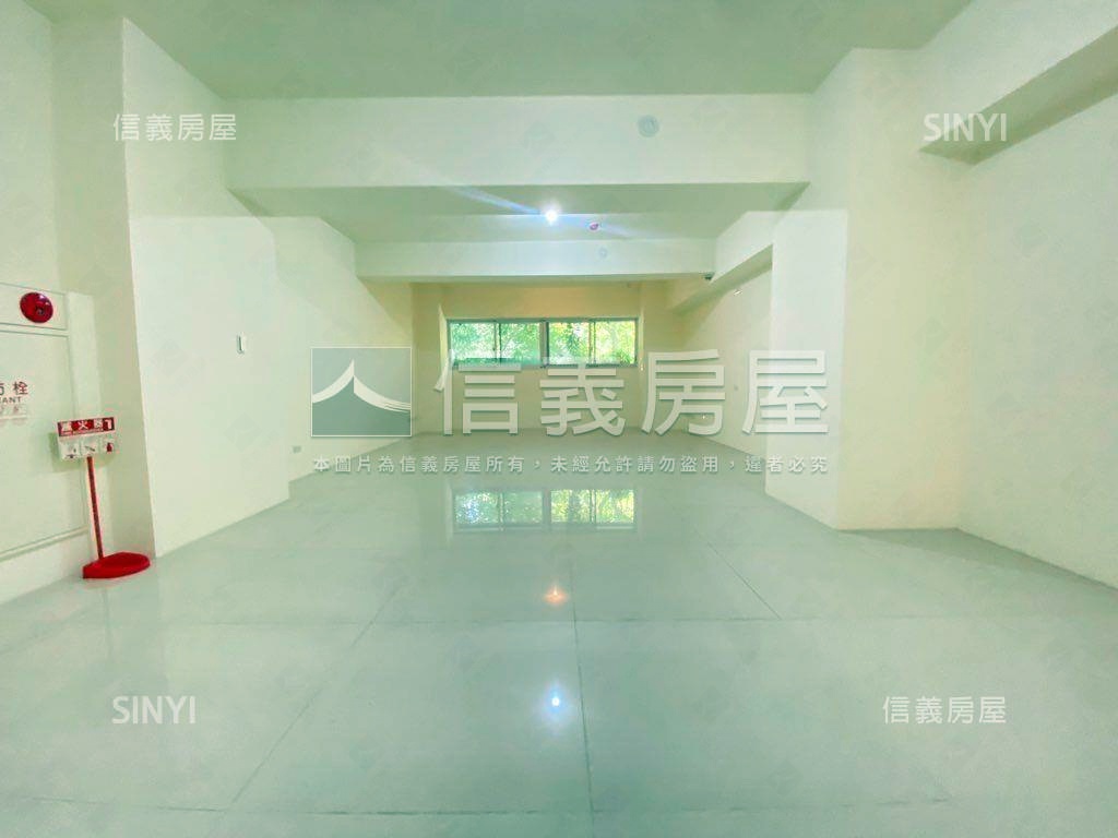 文心路質感樓店(A)房屋室內格局與周邊環境