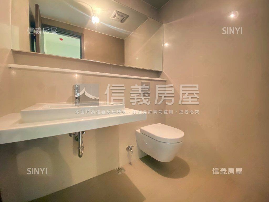 文心路質感樓店(A)房屋室內格局與周邊環境