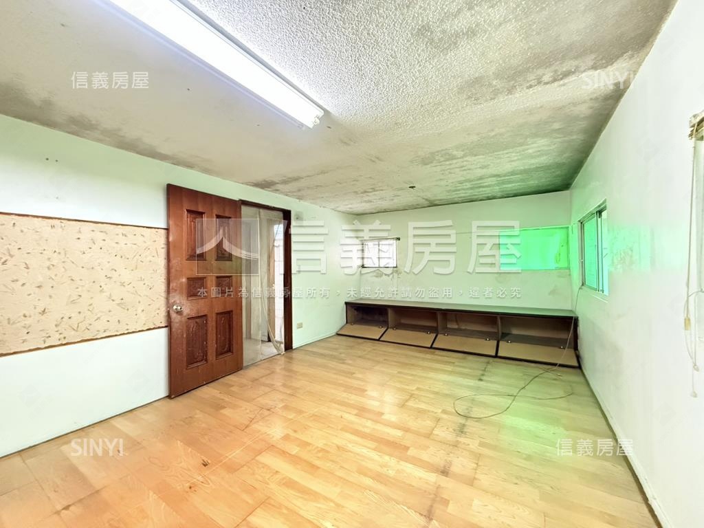 太子大學城一樓大空間房屋室內格局與周邊環境