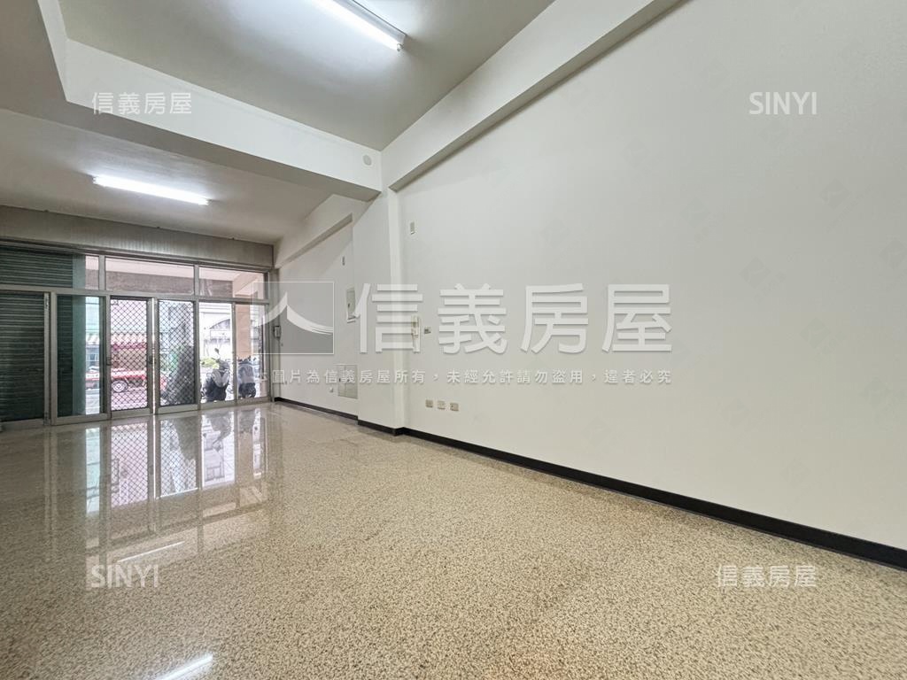 鄭仔寮文成二路店住房屋室內格局與周邊環境