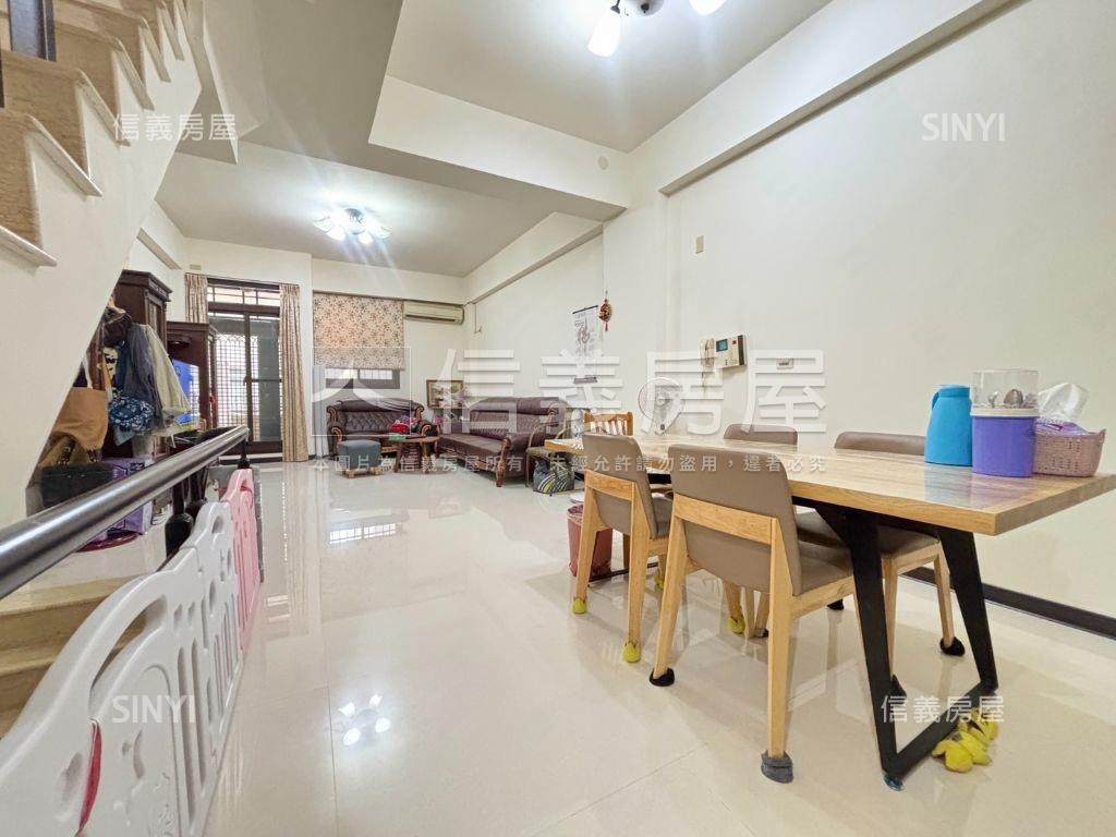 鄭仔寮文成二路店住房屋室內格局與周邊環境