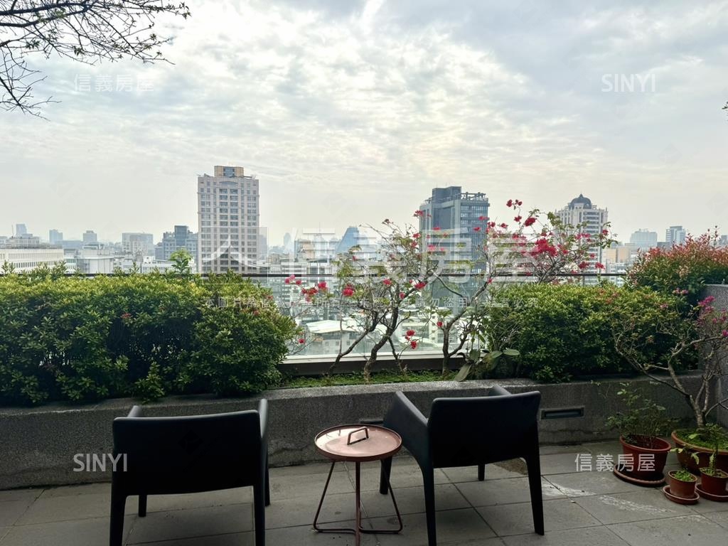 校園景觀樓中樓露台戶房屋室內格局與周邊環境
