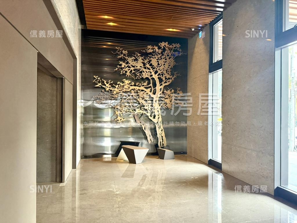 校園景觀樓中樓露台戶房屋室內格局與周邊環境