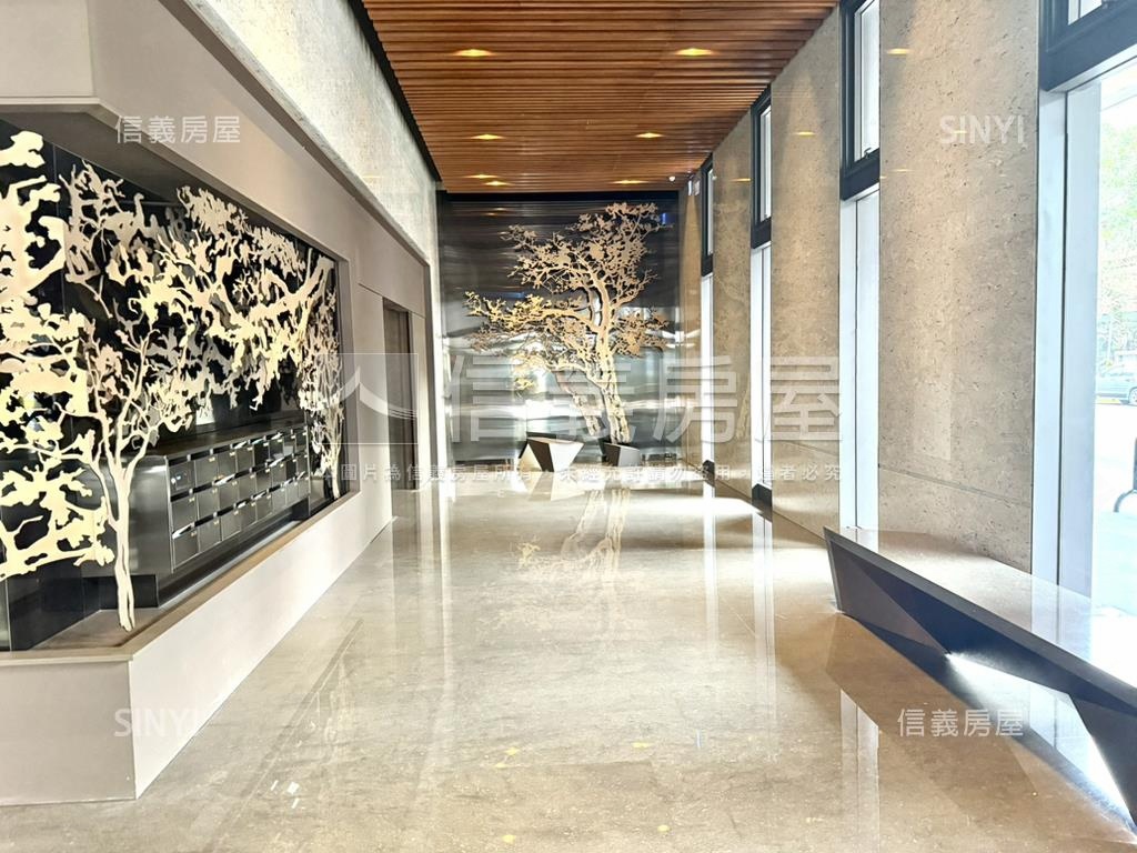 校園景觀樓中樓露台戶房屋室內格局與周邊環境