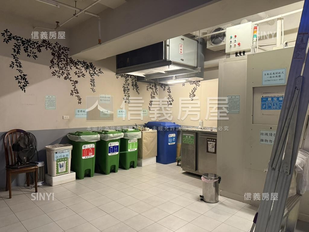 校園景觀樓中樓露台戶房屋室內格局與周邊環境
