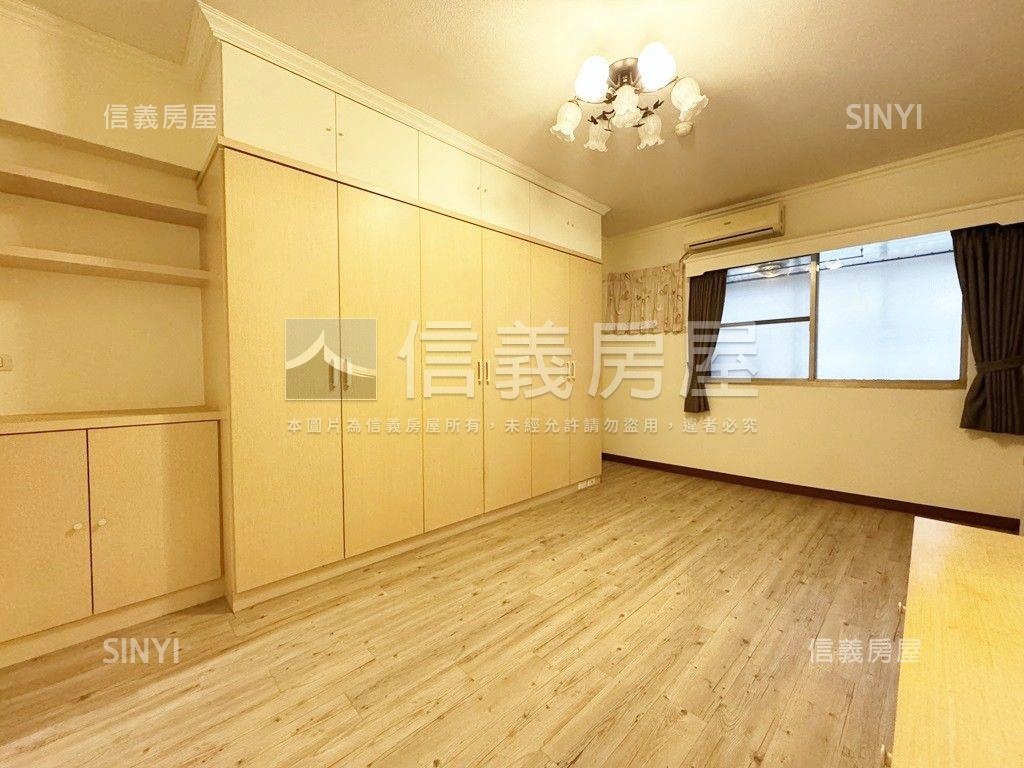 近衛武營三房⭐附雙車位房屋室內格局與周邊環境