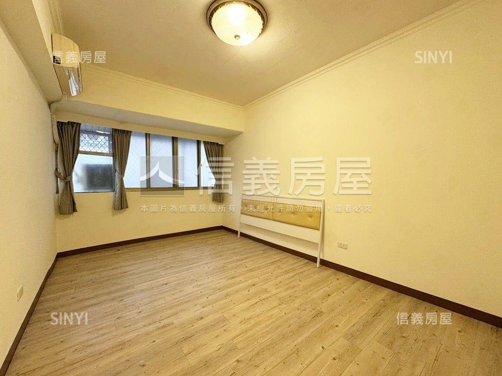 近衛武營三房⭐附雙車位房屋室內格局與周邊環境