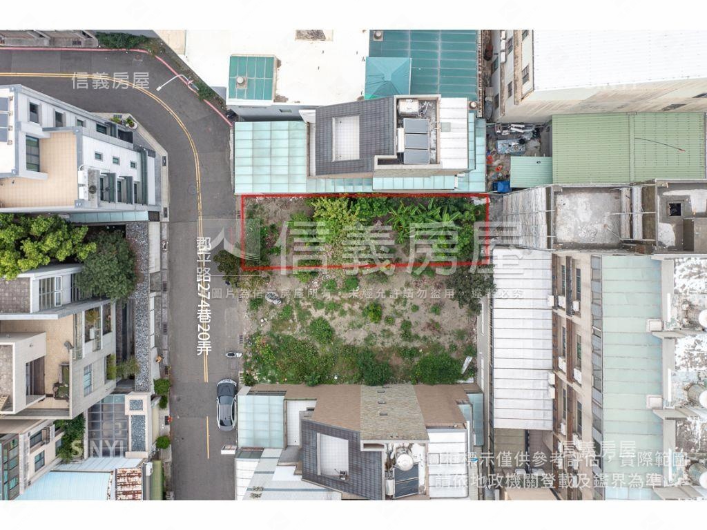 億載國小。雙拼寬約９米地房屋室內格局與周邊環境