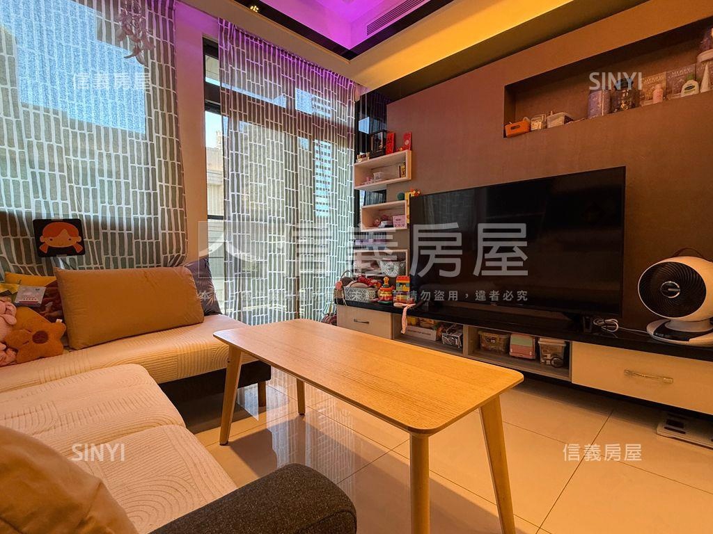 經貿明日館後棟高樓房屋室內格局與周邊環境