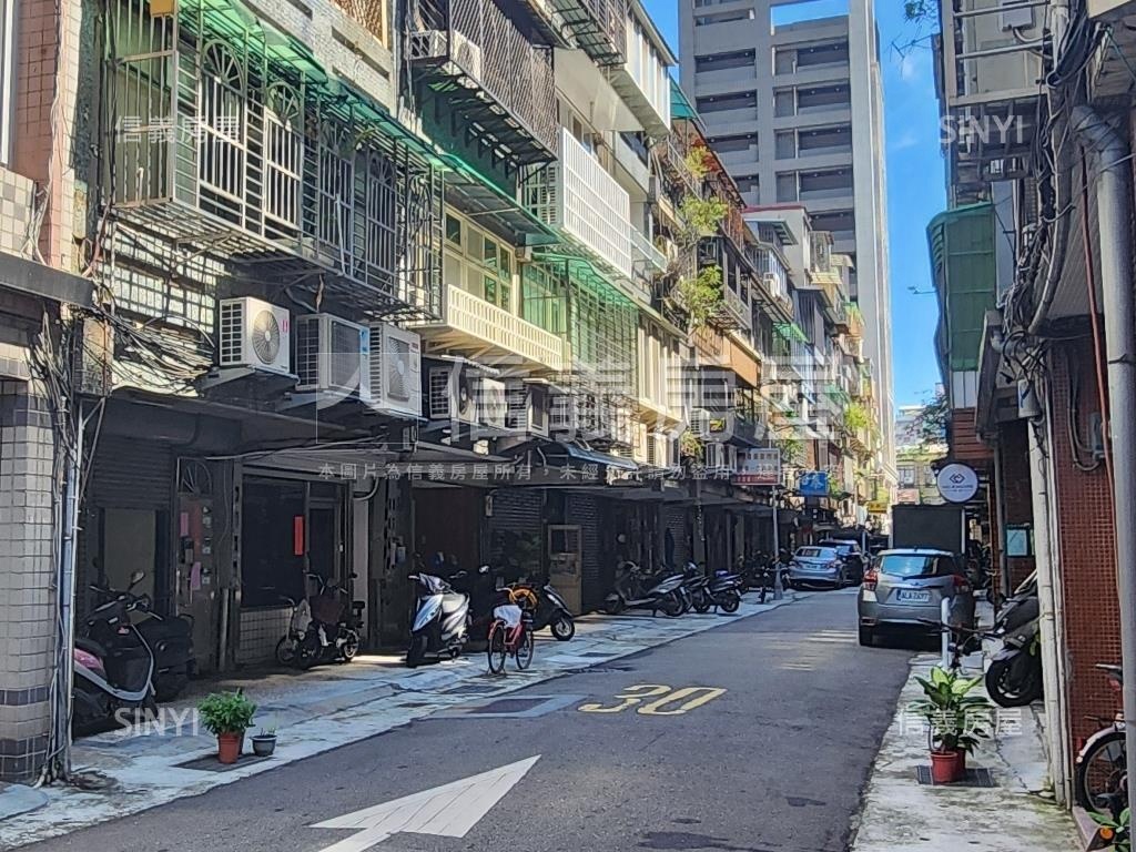 重慶北首購成家三樓房屋室內格局與周邊環境