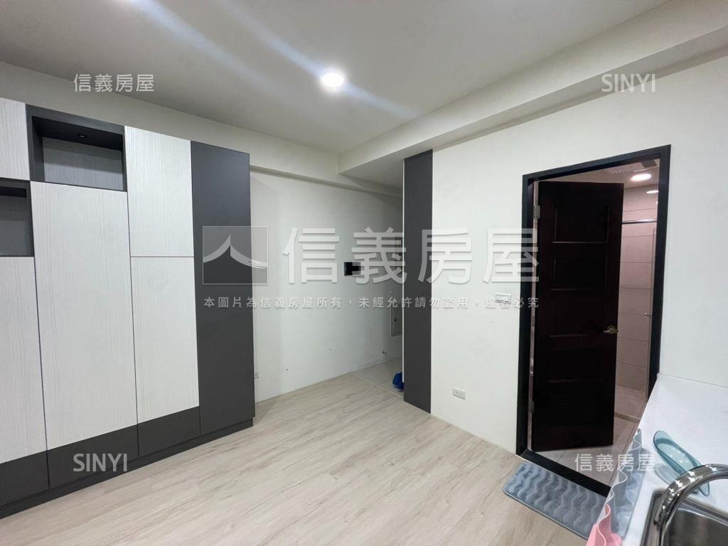 家樂福優質２房車位房屋室內格局與周邊環境