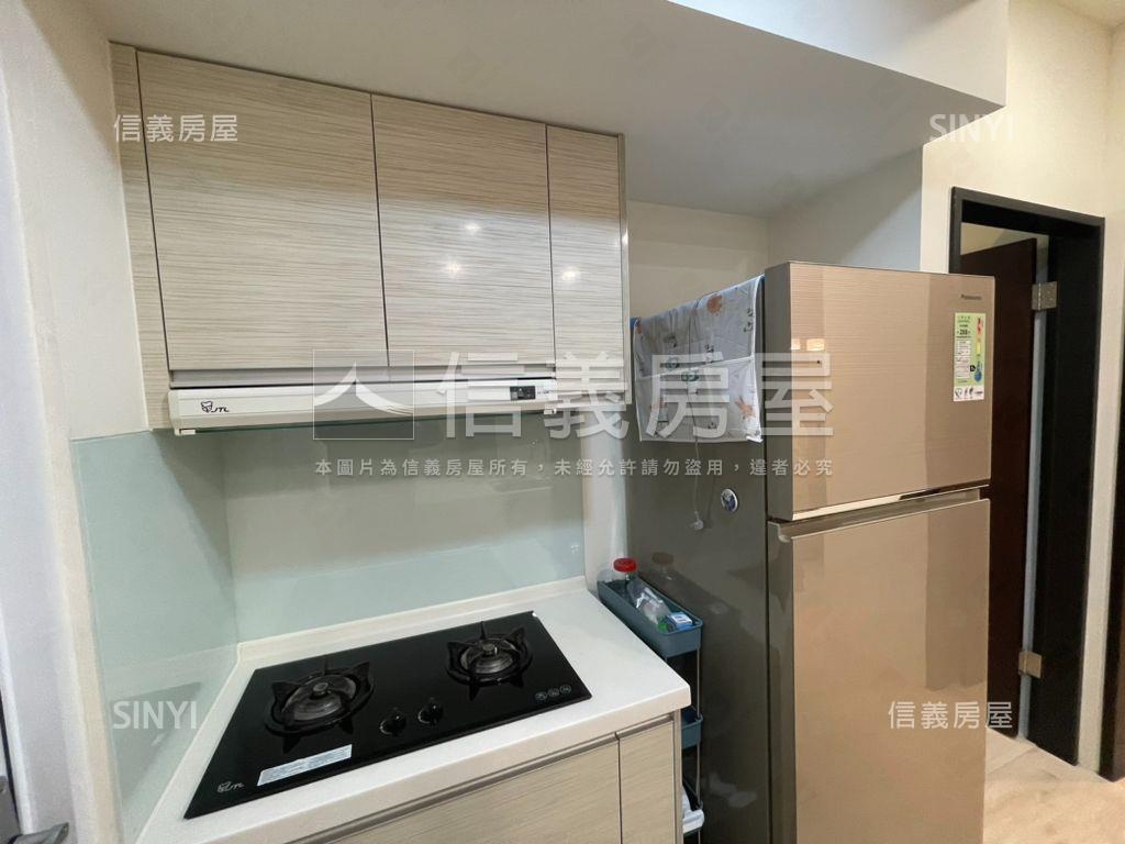 家樂福優質２房車位房屋室內格局與周邊環境