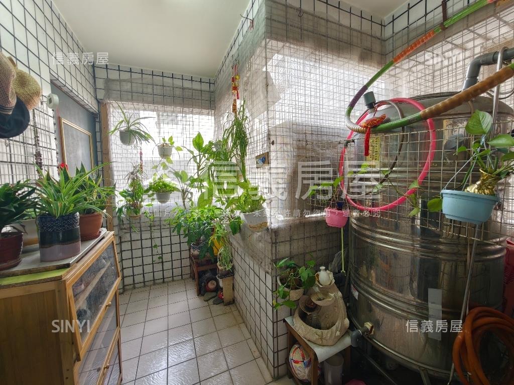 超值面寬店面＆舒適三房房屋室內格局與周邊環境