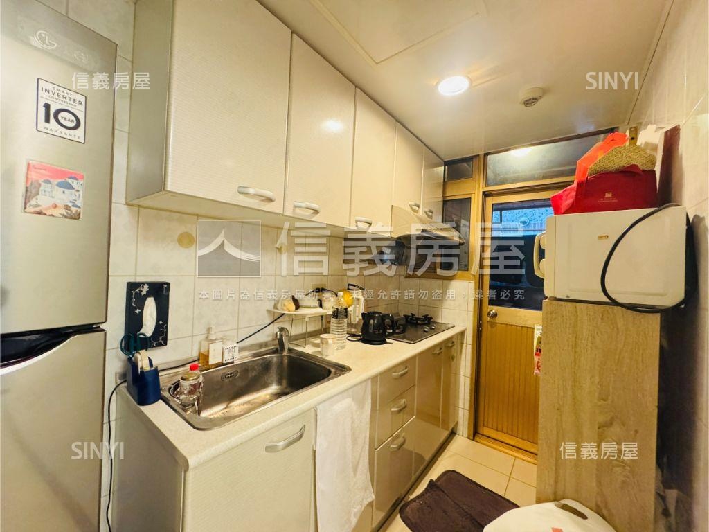 優質電梯採光舒適三房房屋室內格局與周邊環境