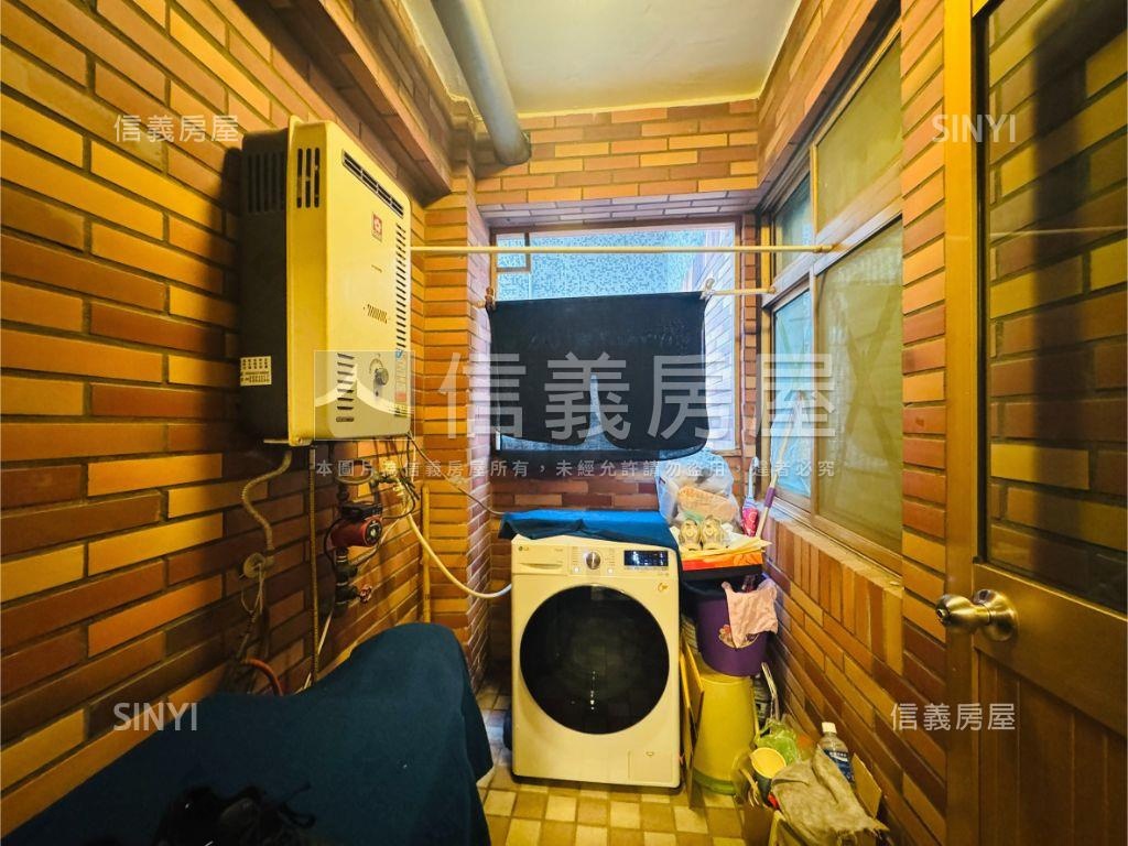 優質電梯採光舒適三房房屋室內格局與周邊環境