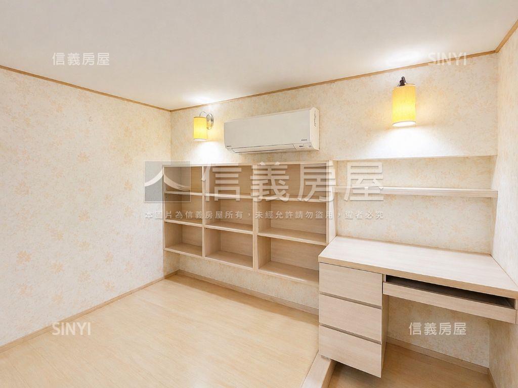 低總價Ｃ棟南加州房屋室內格局與周邊環境