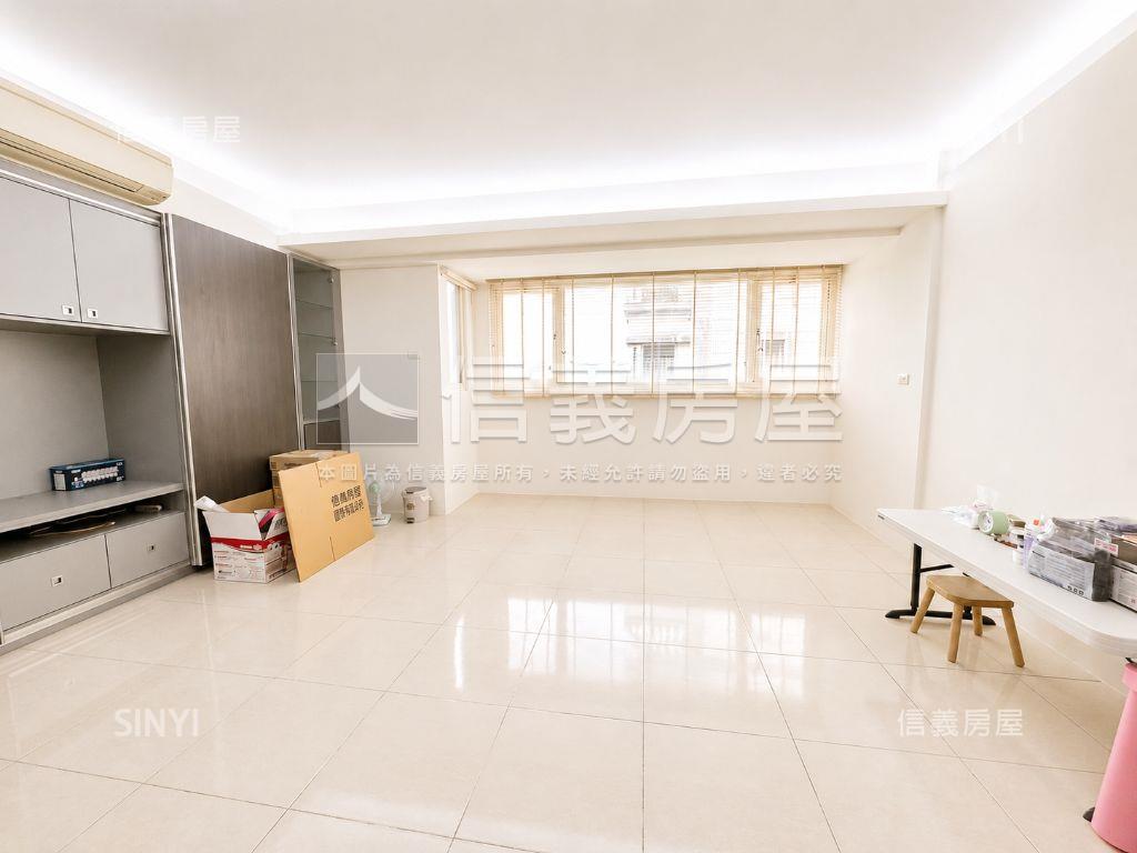新埔皇昱漂亮美別墅房屋室內格局與周邊環境