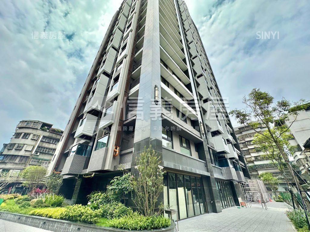 中和‧怡富宜家三房有車位房屋室內格局與周邊環境