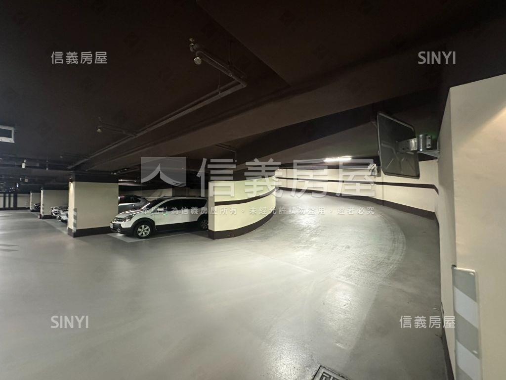 達麗大景匯美兩房車位房屋室內格局與周邊環境