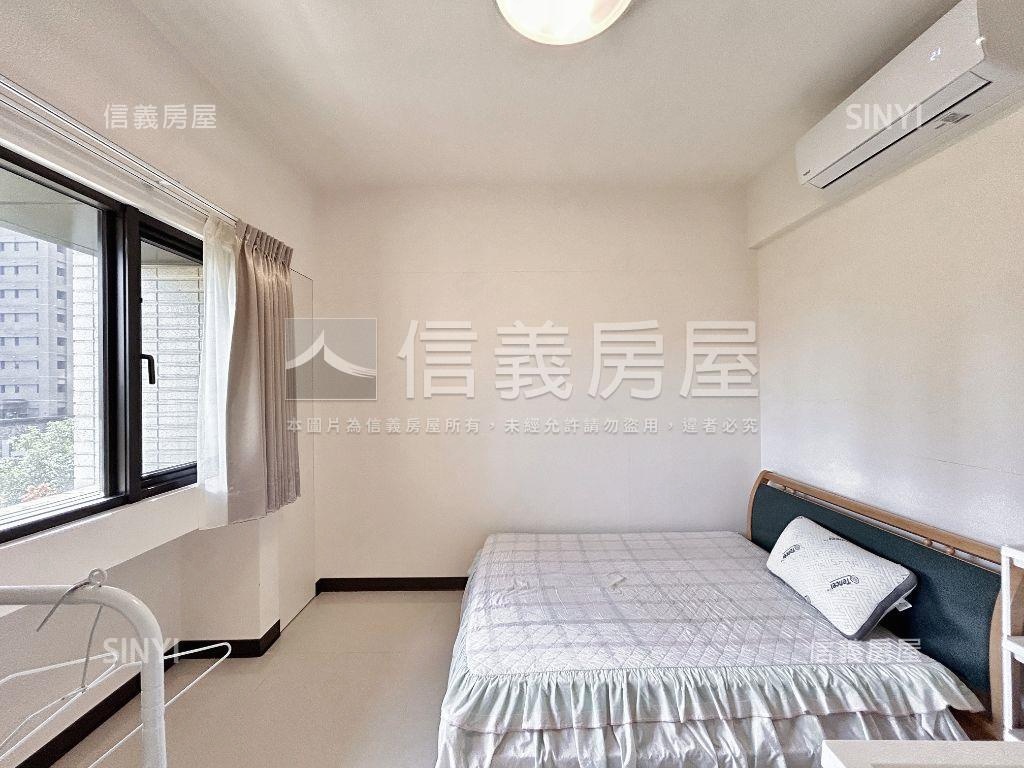 駿馬奔騰展宏圖肆房雙車位房屋室內格局與周邊環境