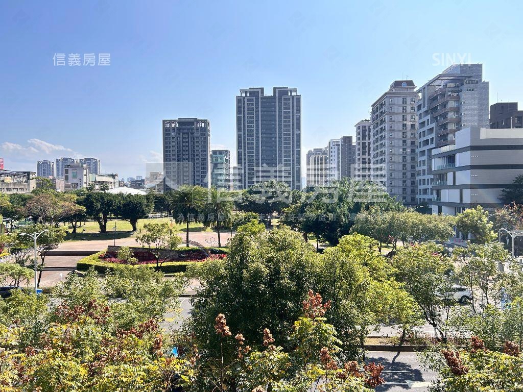 駿馬奔騰展宏圖肆房雙車位房屋室內格局與周邊環境