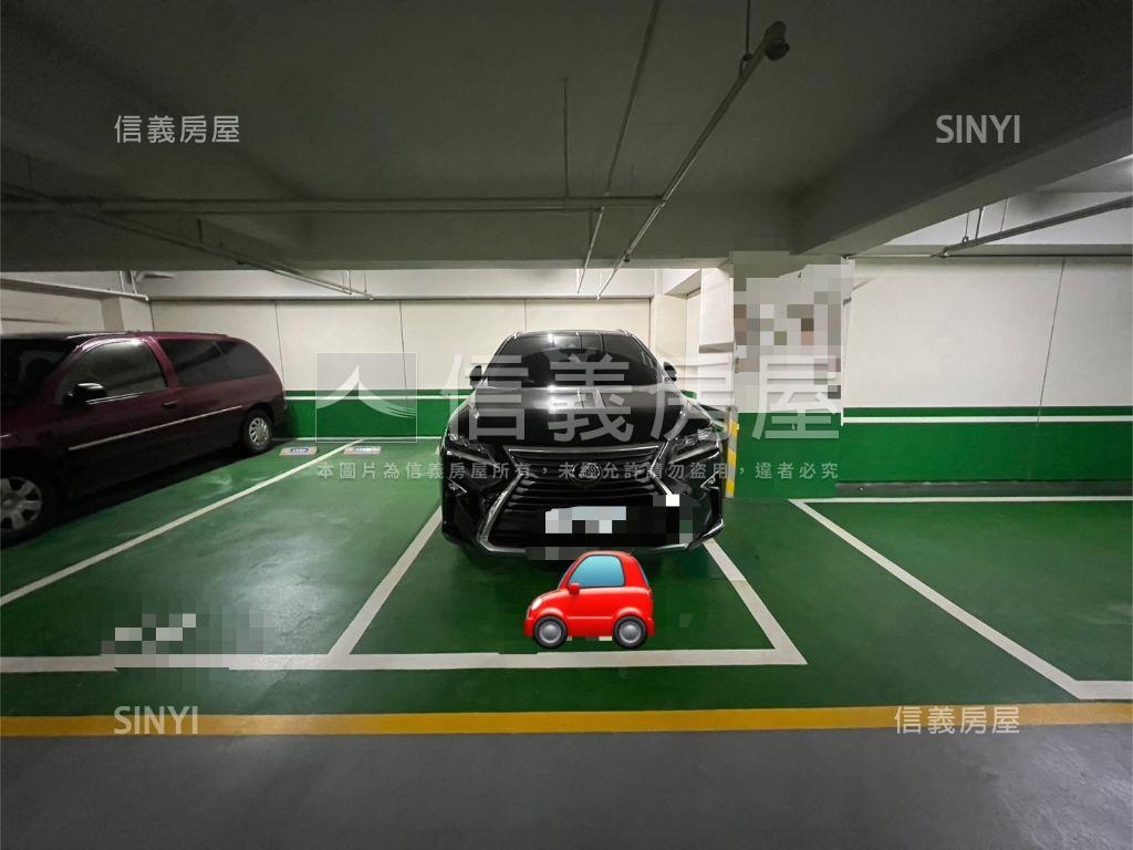 駿馬奔騰展宏圖肆房雙車位房屋室內格局與周邊環境