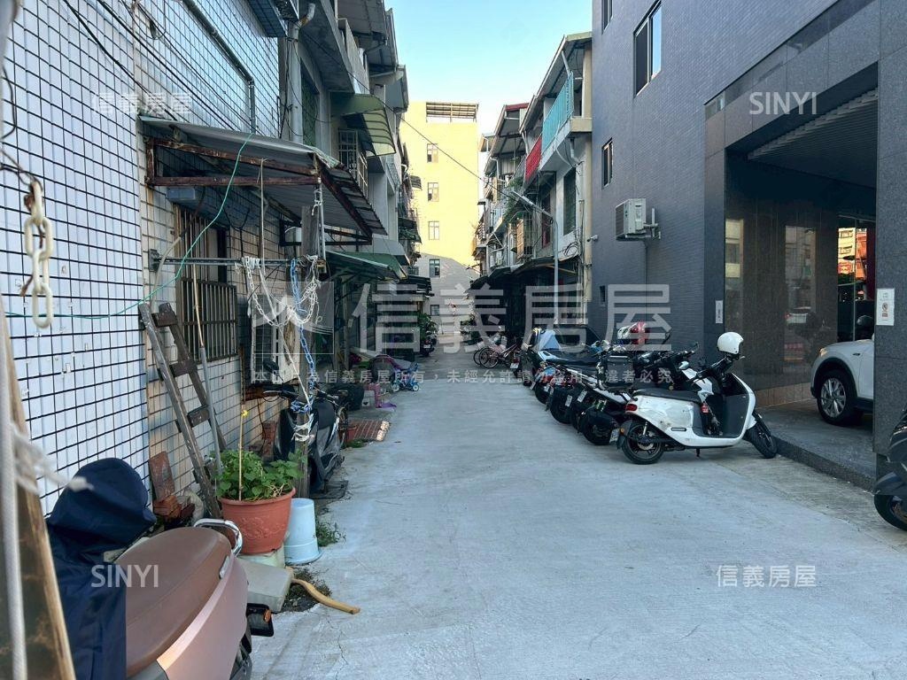 亞灣精華活巷透天房屋室內格局與周邊環境