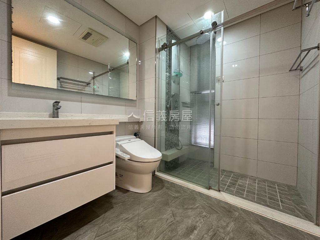 【副都心】冠德天御四房房屋室內格局與周邊環境