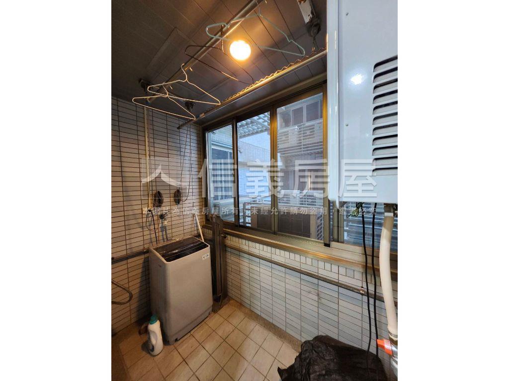 ★新接加州後棟邊間２房房屋室內格局與周邊環境
