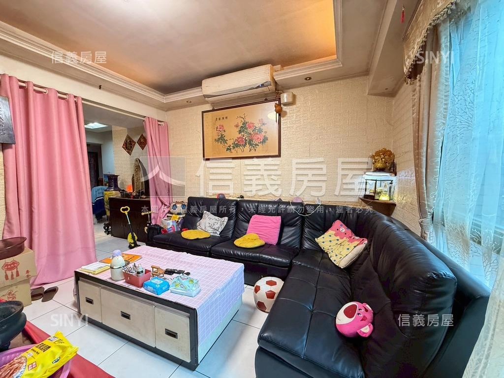 大業朝陽三房有車位房屋室內格局與周邊環境