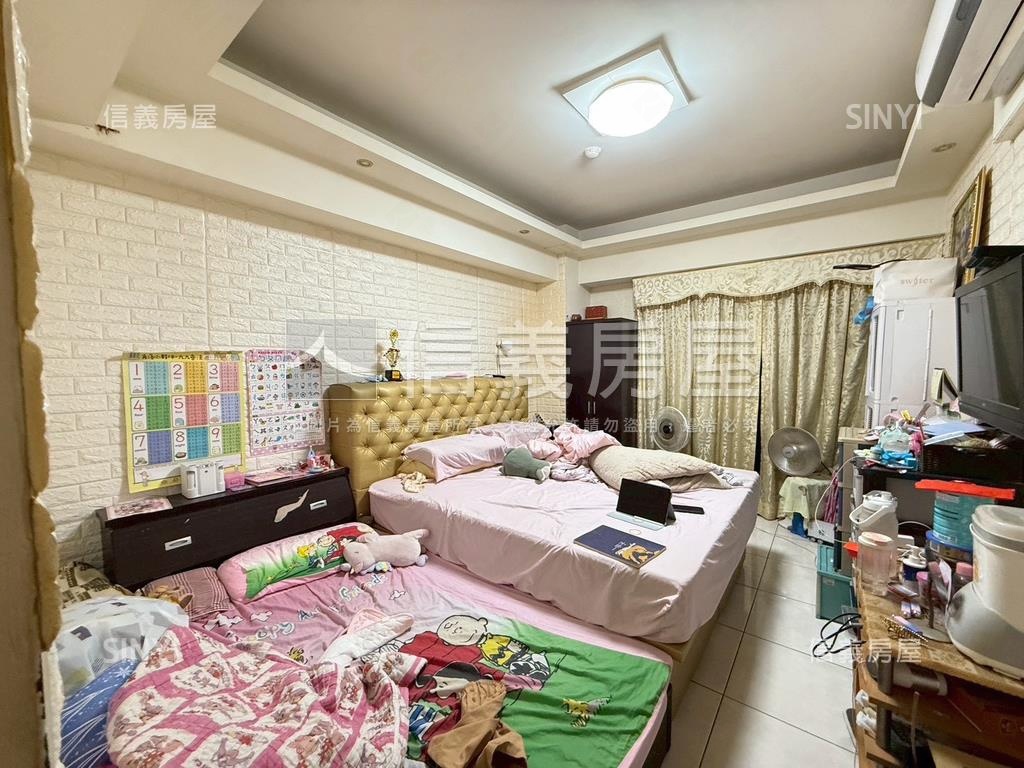 大業朝陽三房有車位房屋室內格局與周邊環境