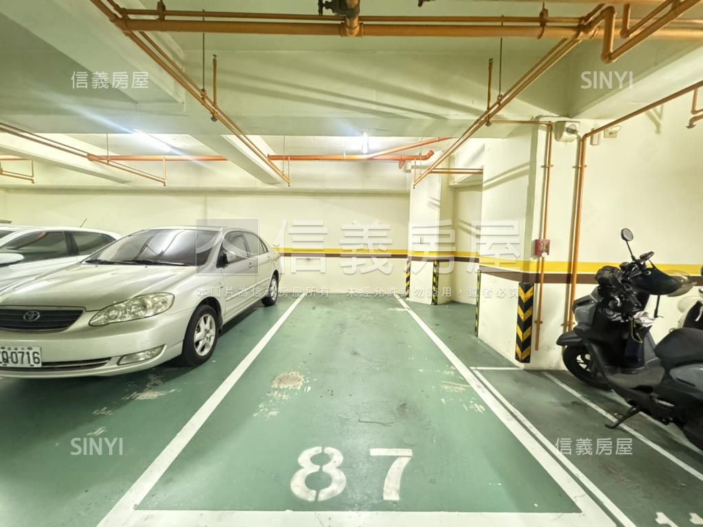雙捷運精緻兩房平車美宅房屋室內格局與周邊環境