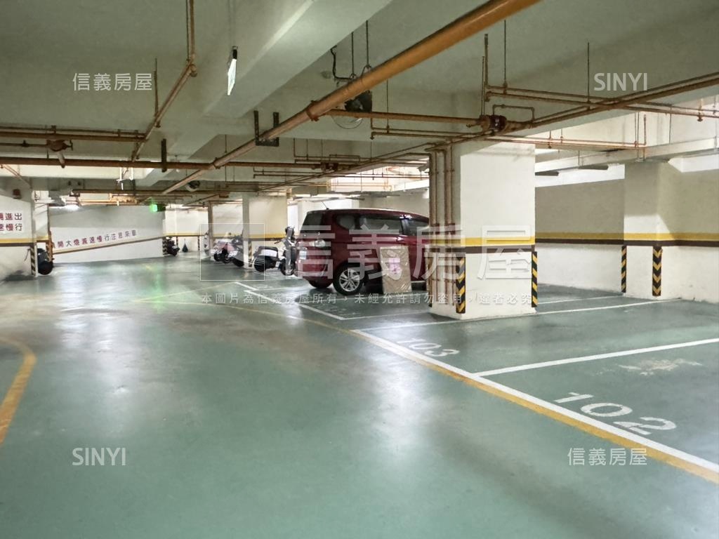 雙捷運精緻兩房平車美宅房屋室內格局與周邊環境