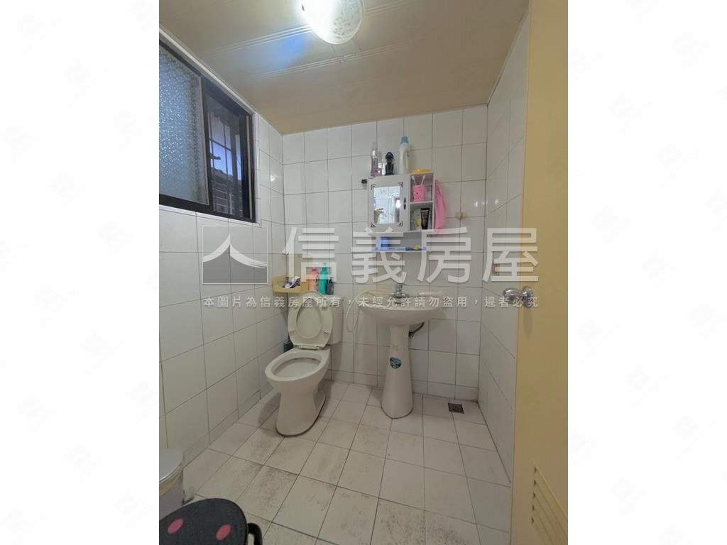 中和國光街公寓２樓房屋室內格局與周邊環境