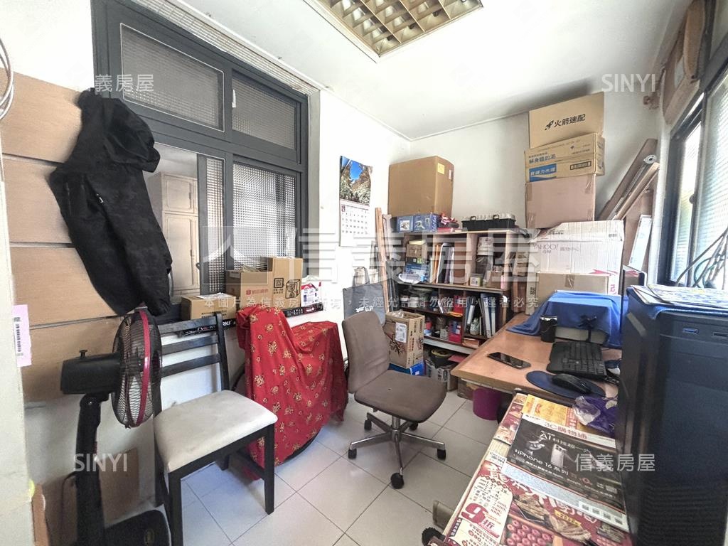 中和國光街公寓２樓房屋室內格局與周邊環境