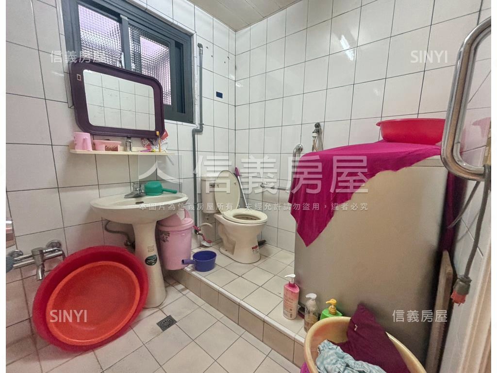 中和國光街公寓２樓房屋室內格局與周邊環境