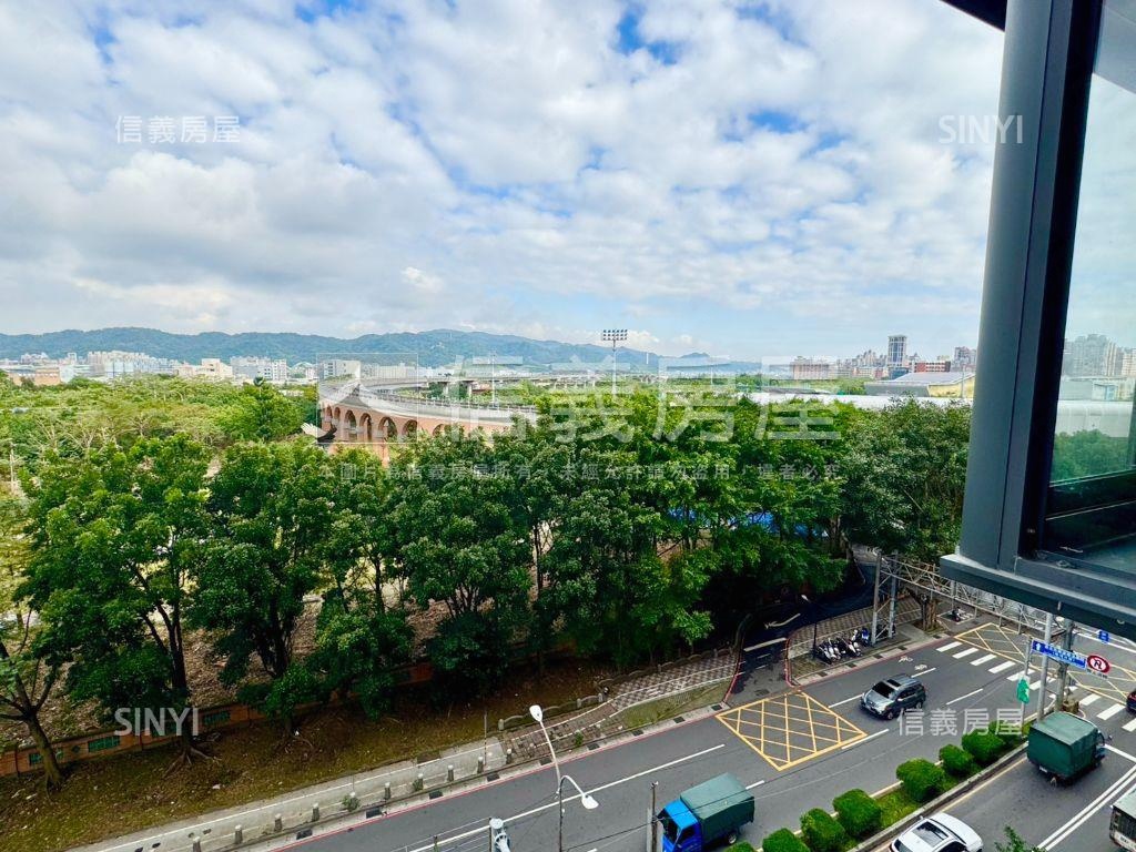 大學城·面北大景觀三房７房屋室內格局與周邊環境