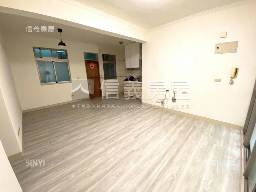 有天然瓦斯的黃金三樓房屋室內格局與周邊環境